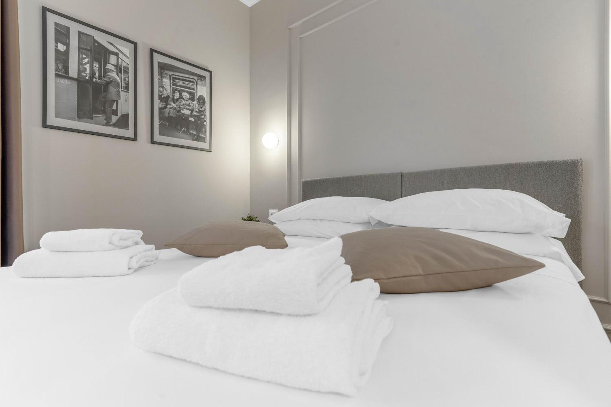 Torriani Suites Foresteria Lombarda Милан Экстерьер фото